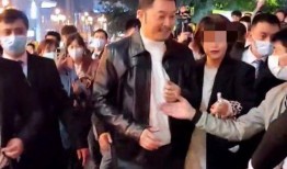 明星开火锅店被爆料视频,揭秘幕后真相与争议视频曝光