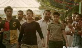 在线观看摔跤吧爸爸,传承父爱，挑战极限的摔跤传奇