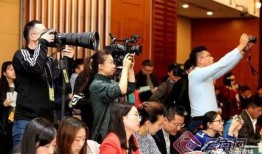 市民寻记者爆料视频,现场直击，记者亲临现场还原事件真相