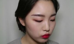 化妆博主爆料是谁啊视频,是谁的“啊视频”引发热议？